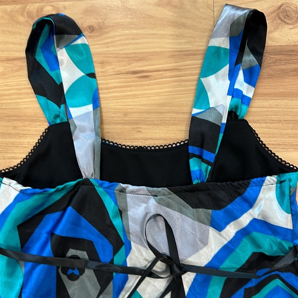 Bwear dress top - Picture 5 of 6